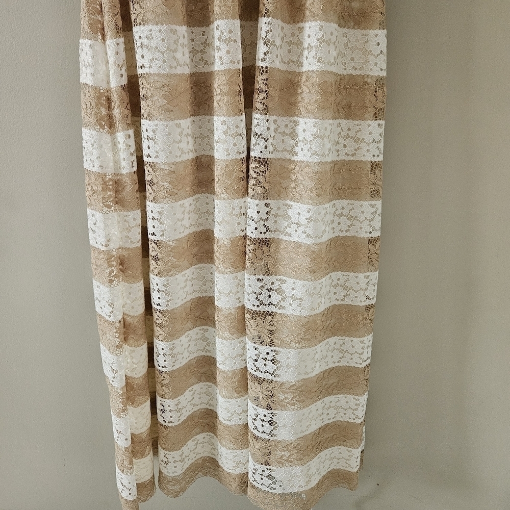 Huishan Zhang Resort 2017 Tan And White Stripe Lace Tiered Maxi Dress — image 6 of 8